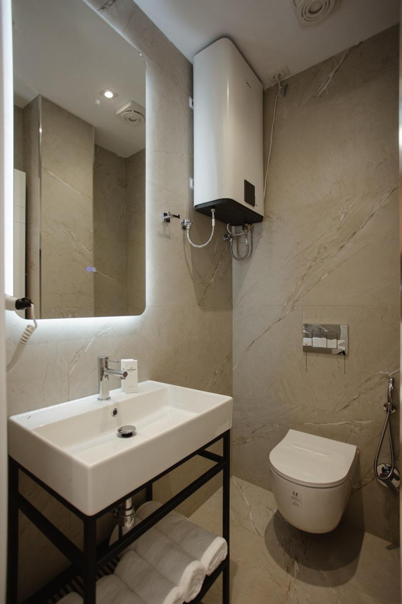 Downtown Hotel Shkodër Eksteriør bilde