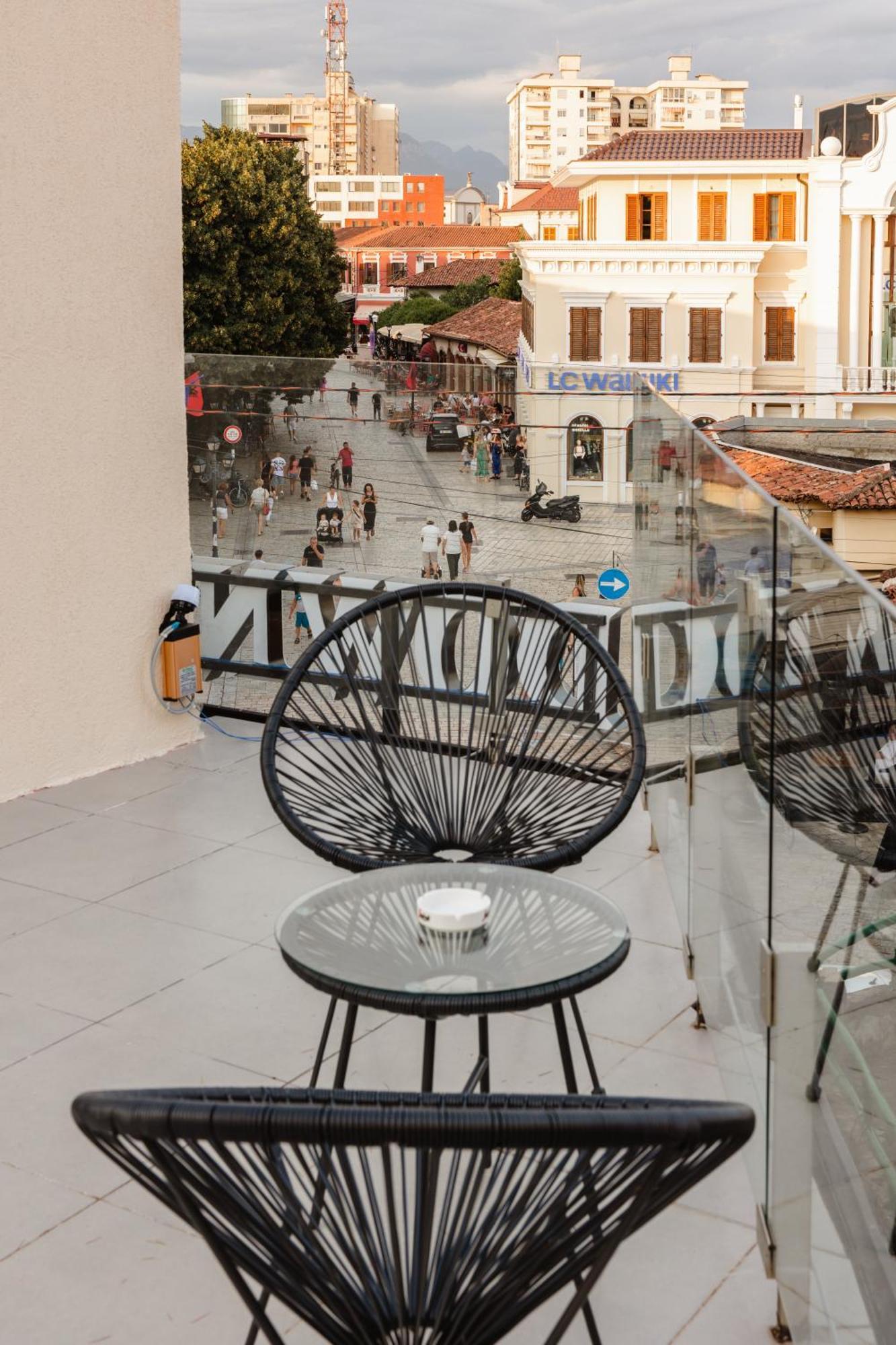 Downtown Hotel Shkodër Eksteriør bilde