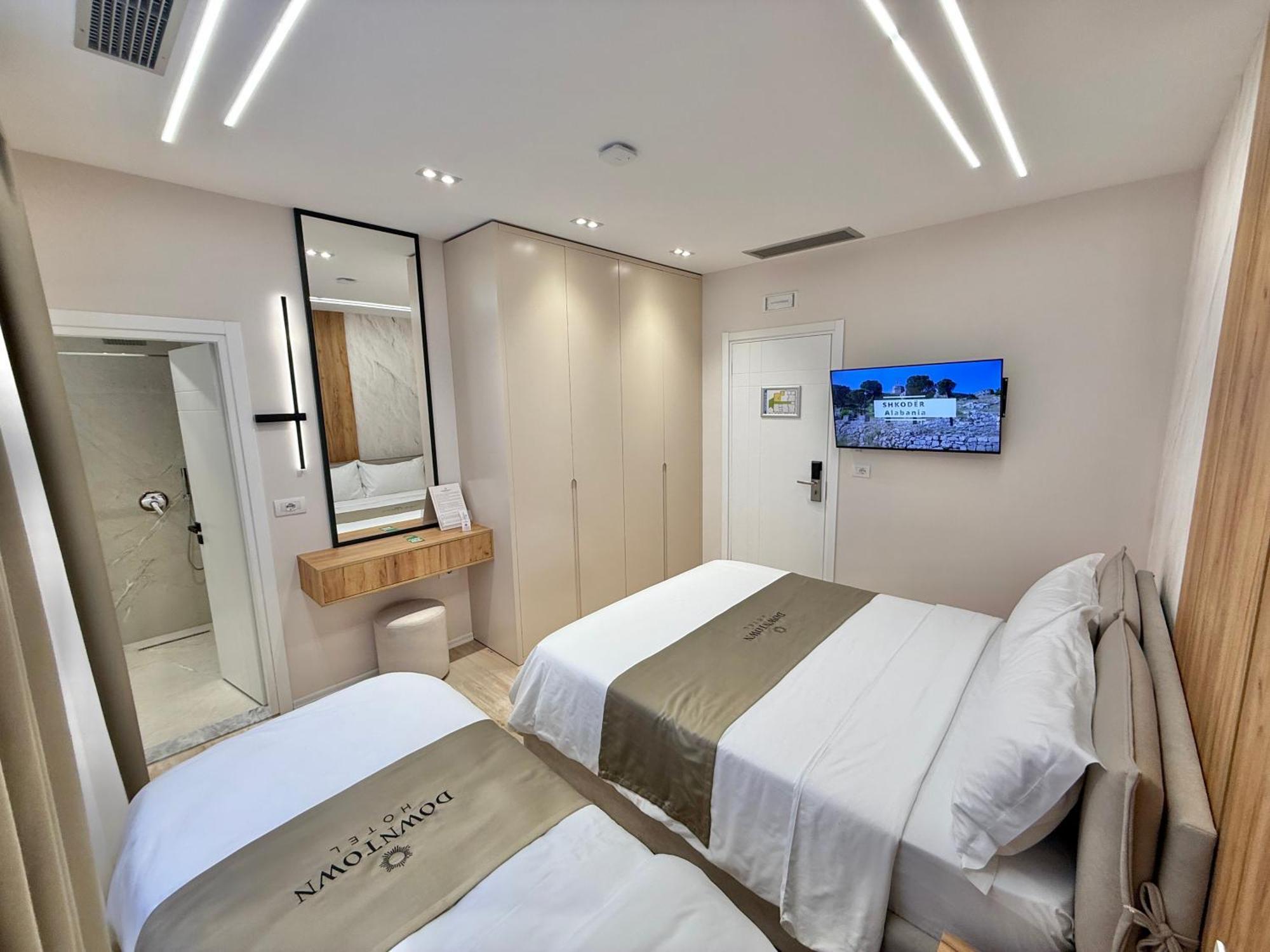 Downtown Hotel Shkodër Eksteriør bilde